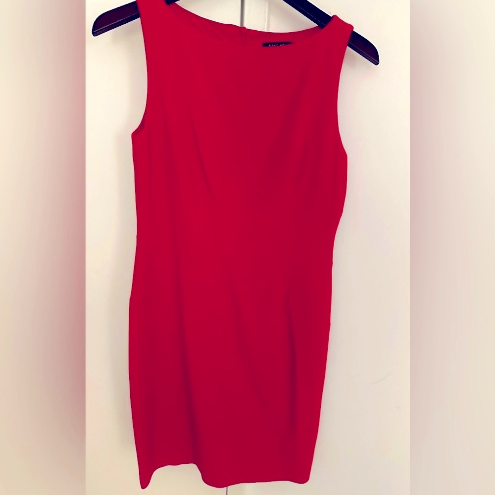 LIKE NEW - David Meister Women’s Red Sleeveless Sheath Dress, Size 4